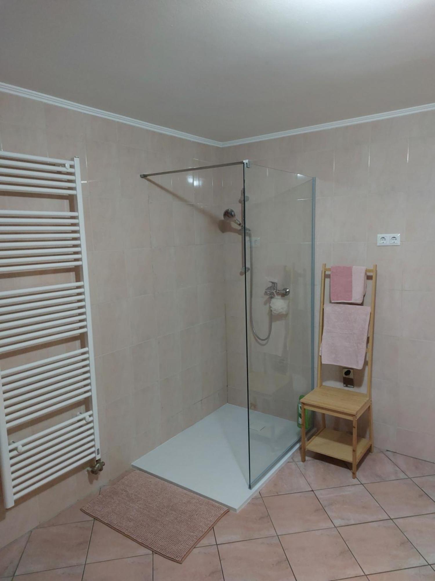 Apartma Sandi Sentilj Ngoại thất bức ảnh